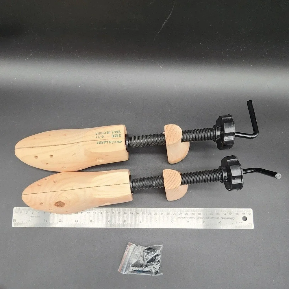 Unbranded 9-11 Tan Wood 2-Way Shoe Stretcher Women Large Width Length Adjustable
